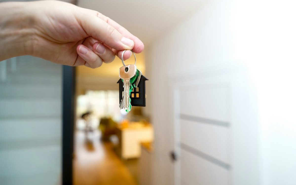 How to Tactfully Back Out of a Real Estate Deal